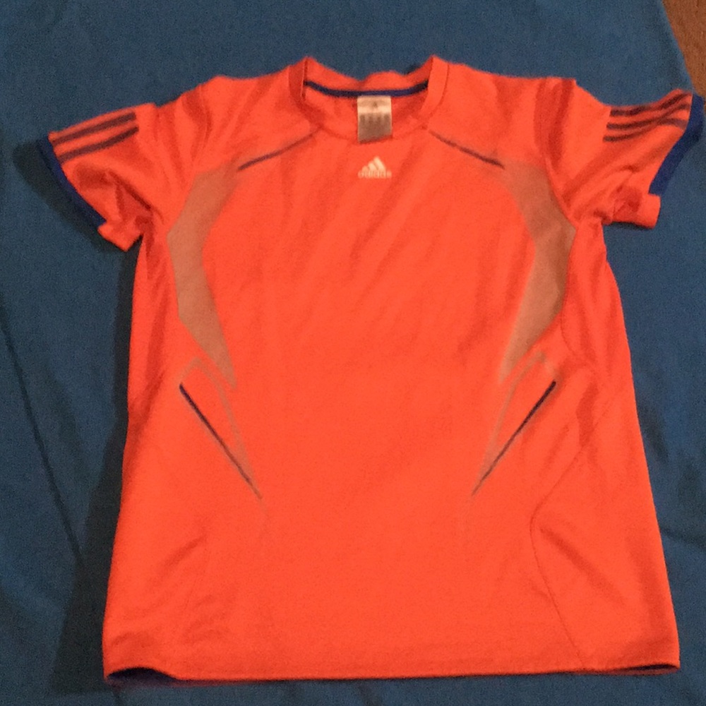 Adidas T-shirt